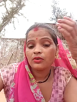 Snapshot of Divya_hot88 chatting on 06-20-26, 12:52 Divya hot88 online show from 06-20-26, 12:52