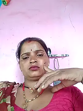 Snapshot of Divya_hot88 chatting on 07-11-26, 02:14 Divya hot88 online show from 07-11-26, 02:14