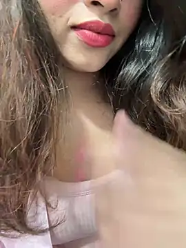 Snapshot of Yours_riya11 chatting on 07-04-26, 09:21 Yours riya11 online show from 07-04-26, 09:21