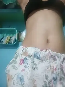 Snapshot of pyaari_tara chatting on 06-21-26, 04:04 pyaari tara online show from 06-21-26, 04:04