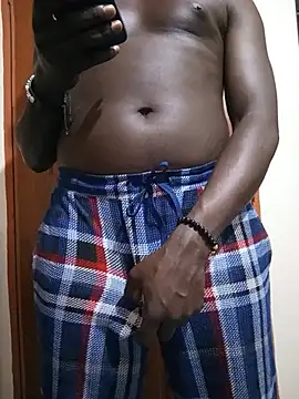 Snapshot of Bigblackman25 chatting on 06-12-26, 10:08 Bigblackman25 online show from 06-12-26, 10:08