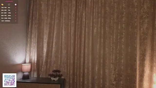 JenevaLitalien online show from 07-07-26, 03:38