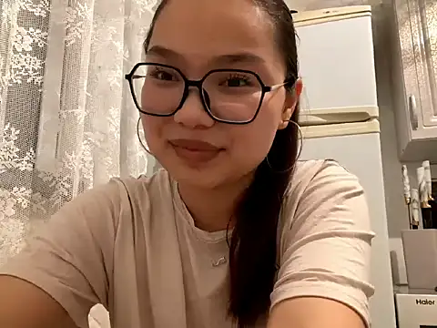 LightMarou online show from 06-03-26, 06:46