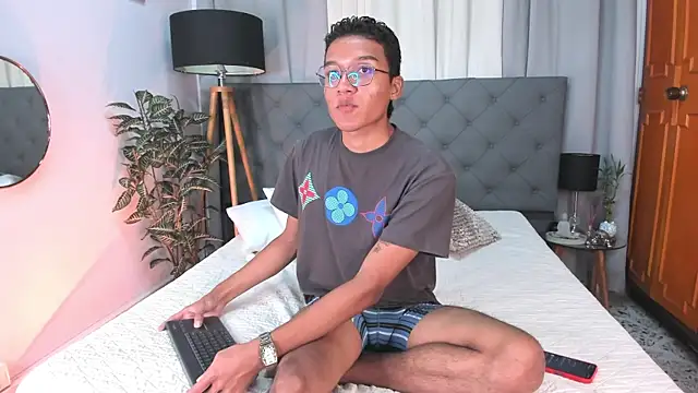Camilo Santoss online show from 06-12-26, 12:37