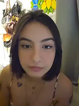 Snapshot of Juh_castro chatting on 06-11-26, 06:50 Juh castro online show from 06-11-26, 06:50