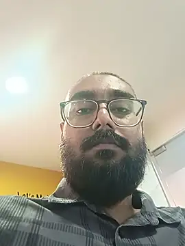 Snapshot of Hasubando chatting on 07-10-26, 01:43 Hasubando online show from 07-10-26, 01:43