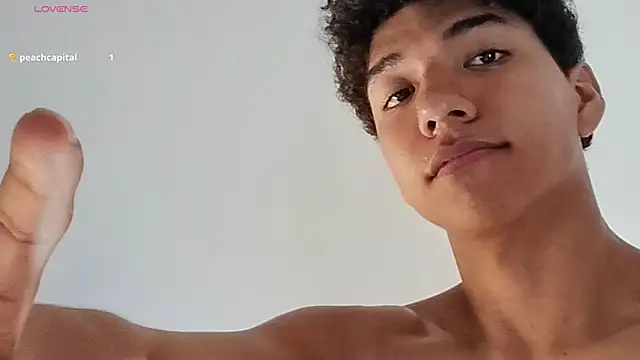 Maximiliano Young online show from 07-15-26, 12:32
