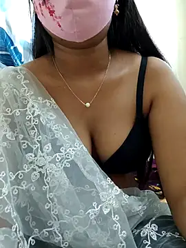Snapshot of Tamildreamgurl chatting on 07-09-26, 07:01 Tamildreamgurl online show from 07-09-26, 07:01