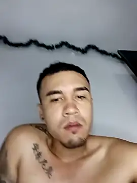 Snapshot of ANDRES_HOT-1996 chatting on 12-27-24, 12:01 ANDRES HOT-1996 online show from 12-27-24, 12:01