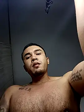 Snapshot of ANDRES_HOT-1996 chatting on 01-13-25, 10:25 ANDRES HOT-1996 online show from 01-13-25, 10:25