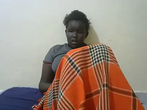 Snapshot of beauty_girl2 chatting on 06-15-26, 06:37 beauty girl2 online show from 06-15-26, 06:37