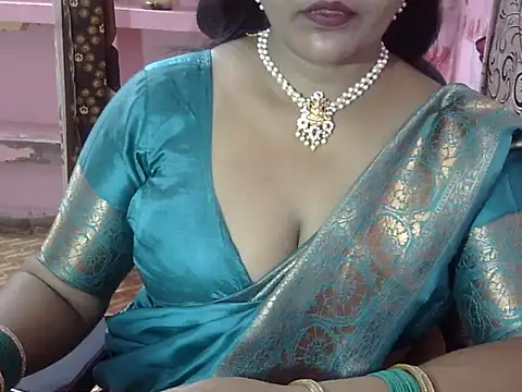 PRIYANKA 023 online show from 06-28-26, 06:08