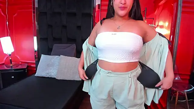 Snapshot of amberhanks chatting on 07-07-26, 12:09 amberhanks online show from 07-07-26, 12:09