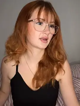 Snapshot of BunnyandBrookes_ chatting on 06-18-26, 11:03 BunnyandBrookes online show from 06-18-26, 11:03