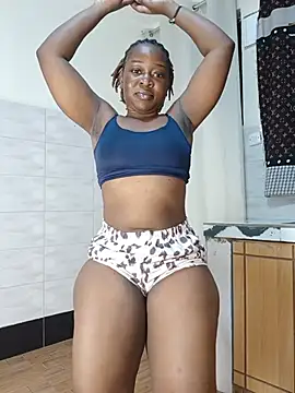 Snapshot of Ssexyie_juls chatting on 07-17-26, 08:46 Ssexyie juls online show from 07-17-26, 08:46