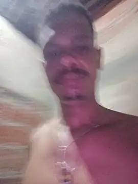 Snapshot of ggbahia996 chatting on 05-31-26, 01:14 ggbahia996 online show from 05-31-26, 01:14