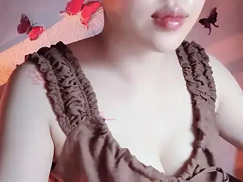 Snapshot of Lucy6868 chatting on 06-21-26, 04:09 Lucy6868 online show from 06-21-26, 04:09