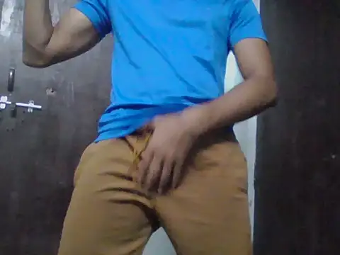 Snapshot of Hottie_Guy_hyd3 chatting on 07-28-26, 10:21 Hottie Guy hyd3 online show from 07-28-26, 10:21