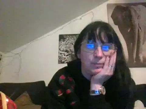 Snapshot of sexujuly88 chatting on 01-06-25, 10:26 sexujuly88 online show from 01-06-25, 10:26