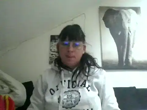 Snapshot of sexujuly88 chatting on 02-25-25, 08:14 sexujuly88 online show from 02-25-25, 08:14