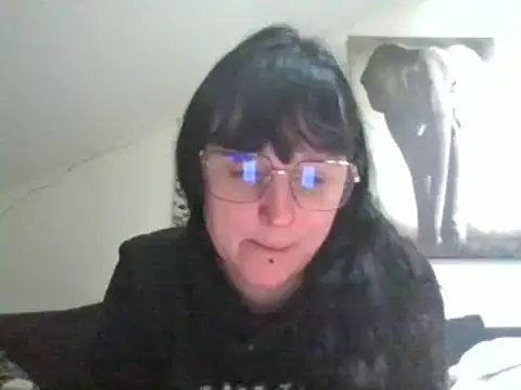 Snapshot of sexujuly88 chatting on 02-28-25, 08:42 sexujuly88 online show from 02-28-25, 08:42