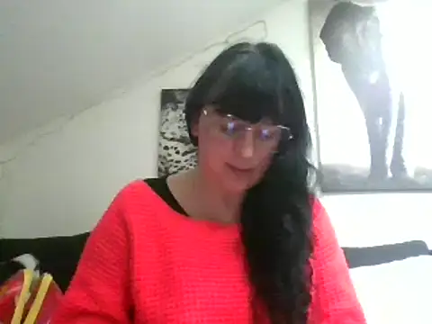 Snapshot of sexujuly88 chatting on 03-07-25, 06:57 sexujuly88 online show from 03-07-25, 06:57