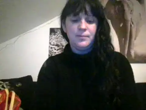 Snapshot of sexujuly88 chatting on 03-11-25, 10:09 sexujuly88 online show from 03-11-25, 10:09