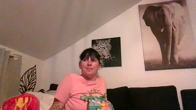 Snapshot of sexujuly88 chatting on 06-25-26, 09:08 sexujuly88 online show from 06-25-26, 09:08