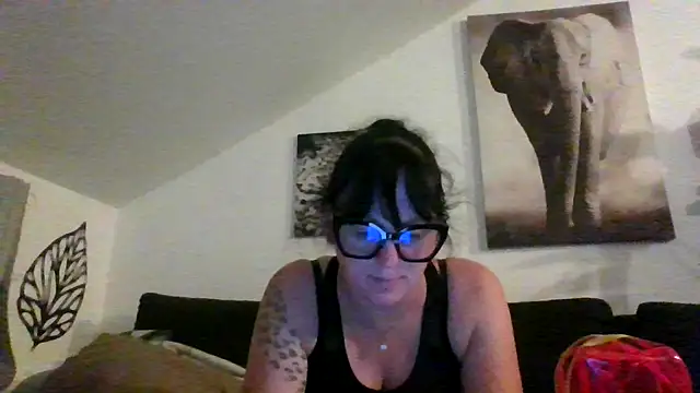 Snapshot of sexujuly88 chatting on 06-29-26, 09:04 sexujuly88 online show from 06-29-26, 09:04