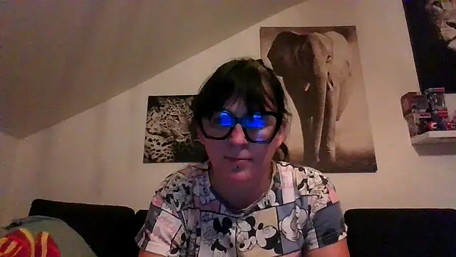 Snapshot of sexujuly88 chatting on 07-10-26, 09:28 sexujuly88 online show from 07-10-26, 09:28