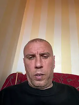 Snapshot of sashaalexandru chatting on 06-01-26, 03:25 sashaalexandru online show from 06-01-26, 03:25