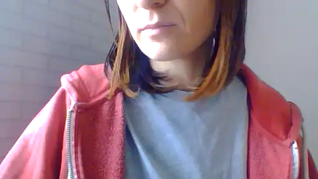 Snapshot of MarieCuddlies chatting on 06-02-26, 12:40 MarieCuddlies online show from 06-02-26, 12:40