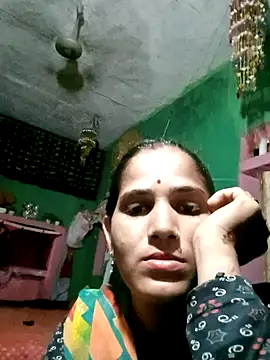 Snapshot of siwanijha007 chatting on 07-19-26, 10:30 siwanijha007 online show from 07-19-26, 10:30