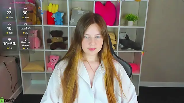 Snapshot of Violeta_Paul chatting on 07-03-26, 09:16 Violeta Paul online show from 07-03-26, 09:16