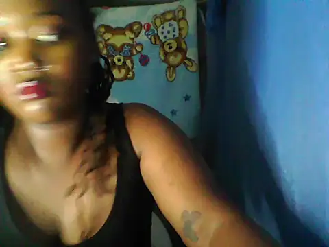 Snapshot of baby_doll02 chatting on 07-10-26, 01:47 baby doll02 online show from 07-10-26, 01:47