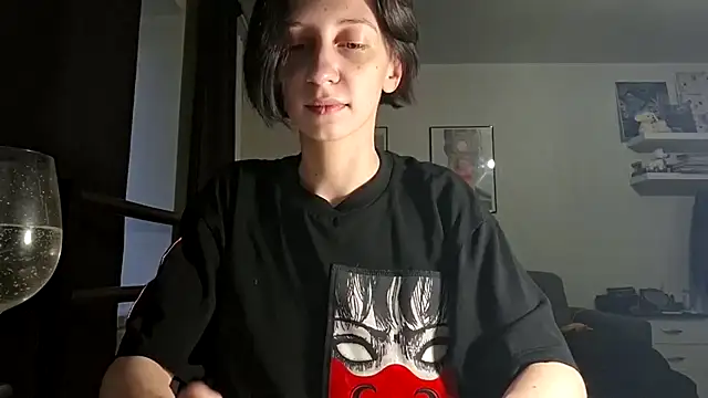 Snapshot of secrettt_poison chatting on 07-07-26, 04:00 secrettt poison online show from 07-07-26, 04:00