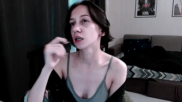 Snapshot of secrettt_poison chatting on 07-12-26, 04:20 secrettt poison online show from 07-12-26, 04:20