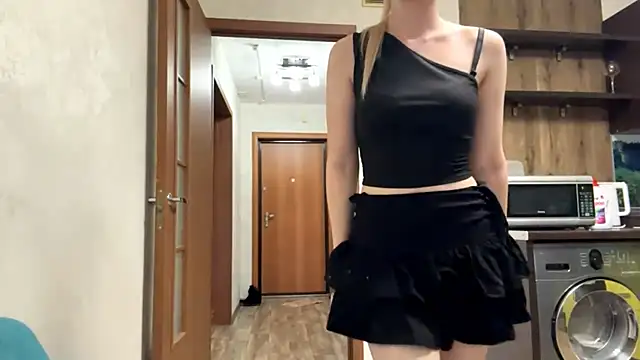 YelledBlink online show from 06-28-26, 01:28