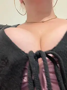 Snapshot of NaughtyNastya chatting on 06-30-26, 03:46 NaughtyNastya online show from 06-30-26, 03:46