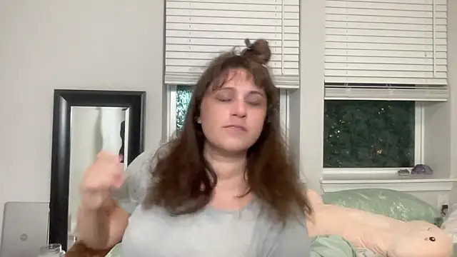 maddiliz online show from 09-09-25, 01:49