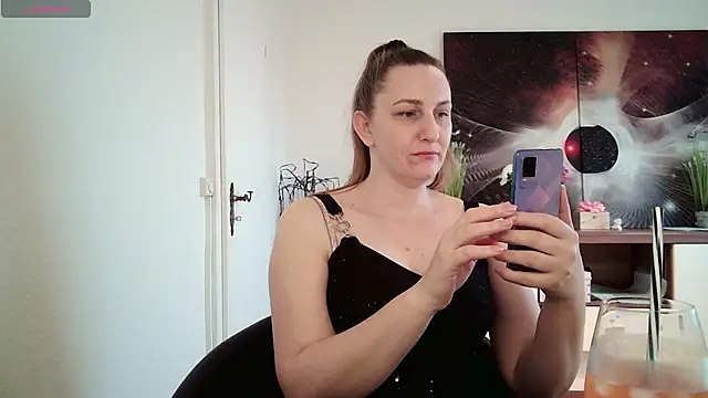 Yevgeshka-Milashka online show from 03-08-25, 04:28