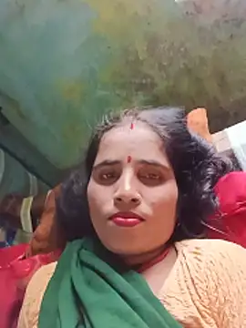 Snapshot of Kajalraj5686 chatting on 06-15-26, 08:05 Kajalraj5686 online show from 06-15-26, 08:05