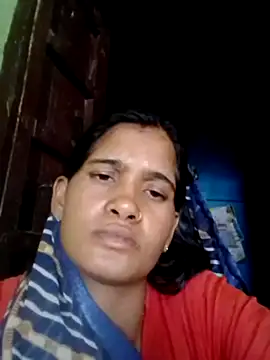Snapshot of Hot_bhabi012 chatting on 06-02-26, 09:22 Hot bhabi012 online show from 06-02-26, 09:22