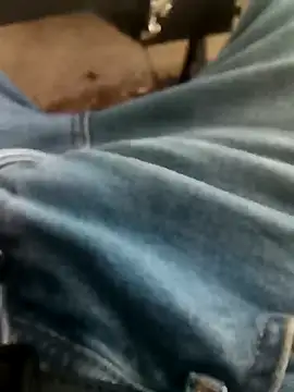 Snapshot of Singlemaleforcouples chatting on 12-18-24, 09:14 Singlemaleforcouples online show from 12-18-24, 09:14