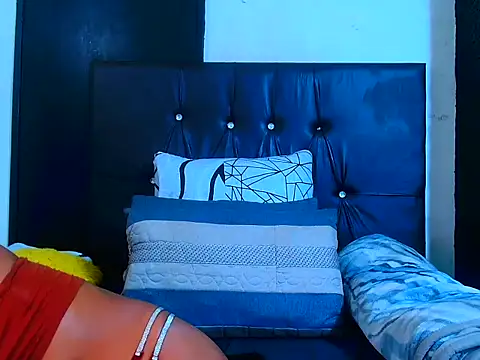 sexybitchh22 online show from 06-29-26, 07:14