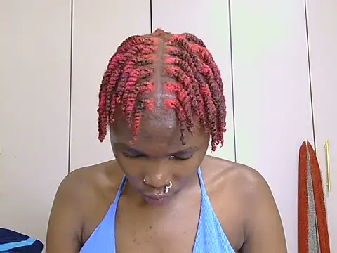 Snapshot of Irresistable_Princess chatting on 06-17-26, 11:34 Irresistable Princess online show from 06-17-26, 11:34