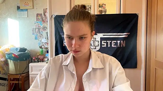 Snapshot of Codi_Rostersy chatting on 07-03-26, 03:13 Codi Rostersy online show from 07-03-26, 03:13
