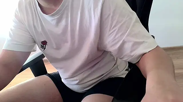 Travis Patrick online show from 06-17-26, 05:03