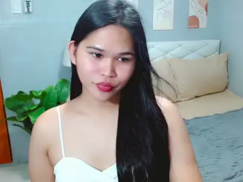 Snapshot of AlianaFord chatting on 07-17-26, 03:13 AlianaFord online show from 07-17-26, 03:13