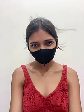 ishikaa5 online show from 06-18-26, 05:17